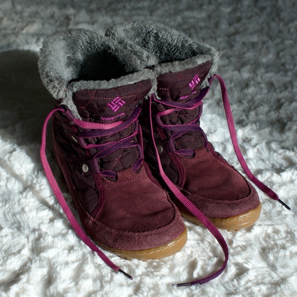 Columbia Powder Summit Shorty Suede Quilted Faux Fur Snow Boot — purple - 7.5 - Picture 1 of 11